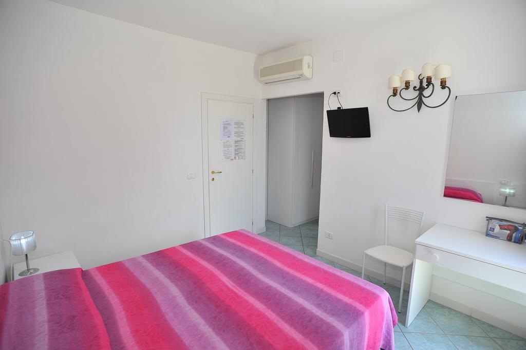 Albergo Dei 10 Colori Проккьо Екстер'єр фото