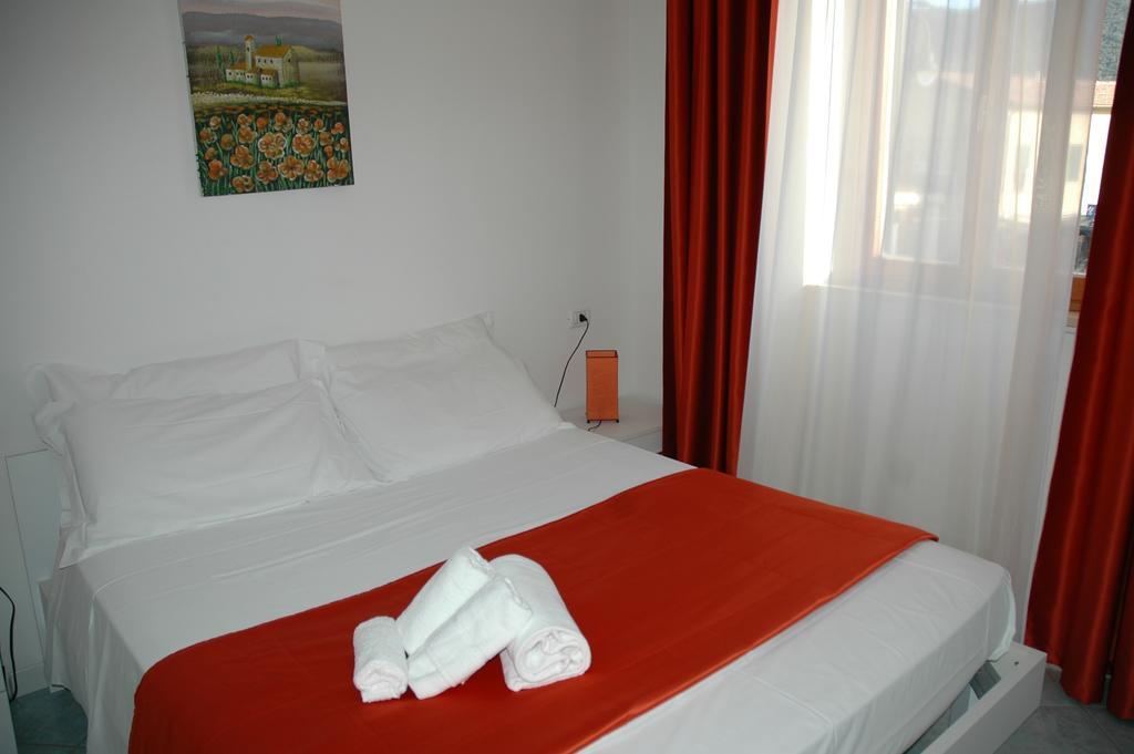 Albergo Dei 10 Colori Проккьо Екстер'єр фото
