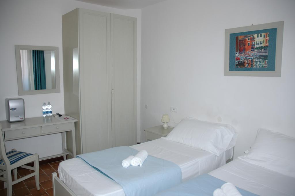 Albergo Dei 10 Colori Проккьо Екстер'єр фото